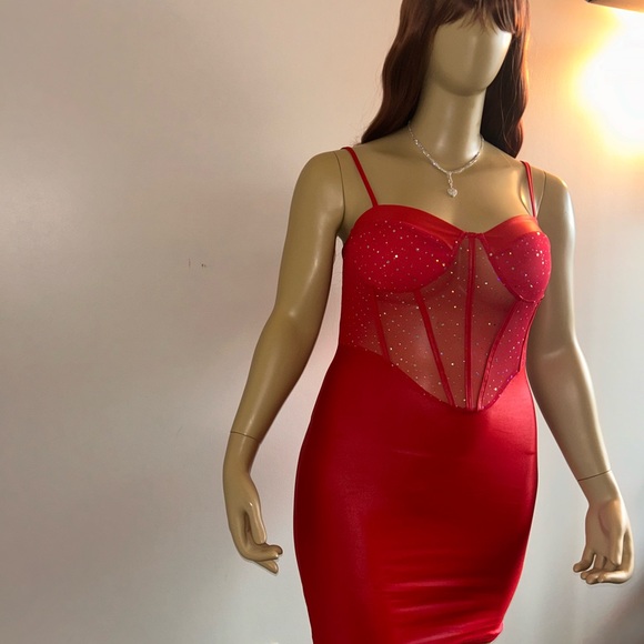 Cocktail Dress ❤️ - Picture 3 of 7